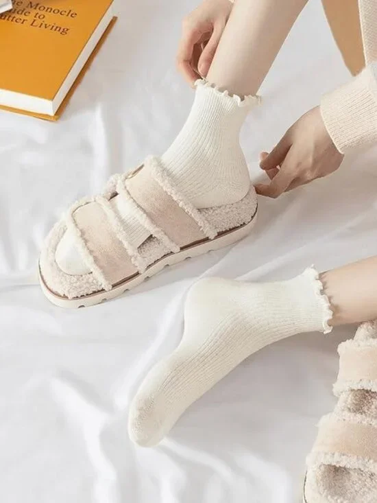 6 Pairs of Ruffle Socks Women, Cute Ruffle Ankle Socks - Picture 4 of 5